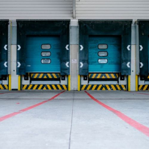 Nuestras instalaciones de almacenaje y reparto